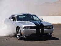 Dodge Challenger Coupe 2-door (3 generation) 6.4 V8 MT SRT8 392 (476hp) photo, Dodge Challenger Coupe 2-door (3 generation) 6.4 V8 MT SRT8 392 (476hp) photos, Dodge Challenger Coupe 2-door (3 generation) 6.4 V8 MT SRT8 392 (476hp) picture, Dodge Challenger Coupe 2-door (3 generation) 6.4 V8 MT SRT8 392 (476hp) pictures, Dodge photos, Dodge pictures, image Dodge, Dodge images