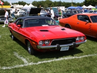 Dodge Challenger Hardtop (1 generation) 5.2 V8 3MT (230hp) photo, Dodge Challenger Hardtop (1 generation) 5.2 V8 3MT (230hp) photos, Dodge Challenger Hardtop (1 generation) 5.2 V8 3MT (230hp) picture, Dodge Challenger Hardtop (1 generation) 5.2 V8 3MT (230hp) pictures, Dodge photos, Dodge pictures, image Dodge, Dodge images