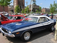 Dodge Challenger Hardtop (1 generation) 5.2 V8 3MT (230hp) photo, Dodge Challenger Hardtop (1 generation) 5.2 V8 3MT (230hp) photos, Dodge Challenger Hardtop (1 generation) 5.2 V8 3MT (230hp) picture, Dodge Challenger Hardtop (1 generation) 5.2 V8 3MT (230hp) pictures, Dodge photos, Dodge pictures, image Dodge, Dodge images