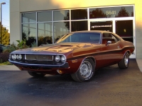 Dodge Challenger R/T coupe 2-door (1 generation) 6.3 3MT (335hp) photo, Dodge Challenger R/T coupe 2-door (1 generation) 6.3 3MT (335hp) photos, Dodge Challenger R/T coupe 2-door (1 generation) 6.3 3MT (335hp) picture, Dodge Challenger R/T coupe 2-door (1 generation) 6.3 3MT (335hp) pictures, Dodge photos, Dodge pictures, image Dodge, Dodge images