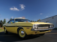 Dodge Challenger R/T coupe 2-door (1 generation) 6.3 V8 TorqueFlite (335hp) photo, Dodge Challenger R/T coupe 2-door (1 generation) 6.3 V8 TorqueFlite (335hp) photos, Dodge Challenger R/T coupe 2-door (1 generation) 6.3 V8 TorqueFlite (335hp) picture, Dodge Challenger R/T coupe 2-door (1 generation) 6.3 V8 TorqueFlite (335hp) pictures, Dodge photos, Dodge pictures, image Dodge, Dodge images