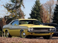 Dodge Challenger R/T coupe 2-door (1 generation) 7.2 4MT (390hp) photo, Dodge Challenger R/T coupe 2-door (1 generation) 7.2 4MT (390hp) photos, Dodge Challenger R/T coupe 2-door (1 generation) 7.2 4MT (390hp) picture, Dodge Challenger R/T coupe 2-door (1 generation) 7.2 4MT (390hp) pictures, Dodge photos, Dodge pictures, image Dodge, Dodge images