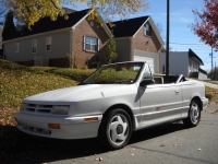 Dodge Shadow Convertible (1 generation) 2.5 AT (100 hp) photo, Dodge Shadow Convertible (1 generation) 2.5 AT (100 hp) photos, Dodge Shadow Convertible (1 generation) 2.5 AT (100 hp) picture, Dodge Shadow Convertible (1 generation) 2.5 AT (100 hp) pictures, Dodge photos, Dodge pictures, image Dodge, Dodge images