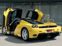 Ferrari Enzo Coupe (1 generation) 6.0 MT (660 hp) photo, Ferrari Enzo Coupe (1 generation) 6.0 MT (660 hp) photos, Ferrari Enzo Coupe (1 generation) 6.0 MT (660 hp) picture, Ferrari Enzo Coupe (1 generation) 6.0 MT (660 hp) pictures, Ferrari photos, Ferrari pictures, image Ferrari, Ferrari images