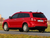 Fiat Freemont Crossover (1 generation) 2.0 D MT (140hp) photo, Fiat Freemont Crossover (1 generation) 2.0 D MT (140hp) photos, Fiat Freemont Crossover (1 generation) 2.0 D MT (140hp) picture, Fiat Freemont Crossover (1 generation) 2.0 D MT (140hp) pictures, Fiat photos, Fiat pictures, image Fiat, Fiat images