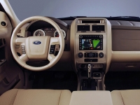 Ford Escape Crossover (2 generation) 2.3 AT photo, Ford Escape Crossover (2 generation) 2.3 AT photos, Ford Escape Crossover (2 generation) 2.3 AT picture, Ford Escape Crossover (2 generation) 2.3 AT pictures, Ford photos, Ford pictures, image Ford, Ford images