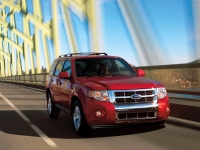 Ford Escape Crossover (2 generation) 2.5 MT photo, Ford Escape Crossover (2 generation) 2.5 MT photos, Ford Escape Crossover (2 generation) 2.5 MT picture, Ford Escape Crossover (2 generation) 2.5 MT pictures, Ford photos, Ford pictures, image Ford, Ford images