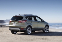 Ford Escape Crossover (3rd generation) 2.5 AT photo, Ford Escape Crossover (3rd generation) 2.5 AT photos, Ford Escape Crossover (3rd generation) 2.5 AT picture, Ford Escape Crossover (3rd generation) 2.5 AT pictures, Ford photos, Ford pictures, image Ford, Ford images