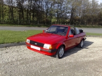 Ford Escort Cabriolet 2-door (3 generation) 1.6i MT (105hp) photo, Ford Escort Cabriolet 2-door (3 generation) 1.6i MT (105hp) photos, Ford Escort Cabriolet 2-door (3 generation) 1.6i MT (105hp) picture, Ford Escort Cabriolet 2-door (3 generation) 1.6i MT (105hp) pictures, Ford photos, Ford pictures, image Ford, Ford images