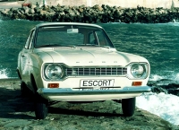 Ford Escort Coupe (1 generation) 1.1 MT (43 HP) photo, Ford Escort Coupe (1 generation) 1.1 MT (43 HP) photos, Ford Escort Coupe (1 generation) 1.1 MT (43 HP) picture, Ford Escort Coupe (1 generation) 1.1 MT (43 HP) pictures, Ford photos, Ford pictures, image Ford, Ford images