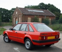 Ford Escort Hatchback 5-door. (3 generation) 1.6 5MT photo, Ford Escort Hatchback 5-door. (3 generation) 1.6 5MT photos, Ford Escort Hatchback 5-door. (3 generation) 1.6 5MT picture, Ford Escort Hatchback 5-door. (3 generation) 1.6 5MT pictures, Ford photos, Ford pictures, image Ford, Ford images