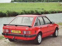 Ford Escort Hatchback 5-door. (3 generation) 1.6 5MT (79 HP '83) photo, Ford Escort Hatchback 5-door. (3 generation) 1.6 5MT (79 HP '83) photos, Ford Escort Hatchback 5-door. (3 generation) 1.6 5MT (79 HP '83) picture, Ford Escort Hatchback 5-door. (3 generation) 1.6 5MT (79 HP '83) pictures, Ford photos, Ford pictures, image Ford, Ford images