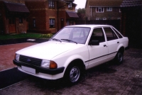 Ford Escort Hatchback 5-door. (3 generation) 1.6 5MT (79 HP '83) photo, Ford Escort Hatchback 5-door. (3 generation) 1.6 5MT (79 HP '83) photos, Ford Escort Hatchback 5-door. (3 generation) 1.6 5MT (79 HP '83) picture, Ford Escort Hatchback 5-door. (3 generation) 1.6 5MT (79 HP '83) pictures, Ford photos, Ford pictures, image Ford, Ford images