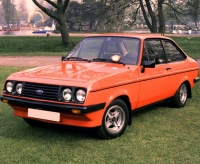 Ford Escort RS coupe 2-door (2 generation) 2.0 RS 2000 MT (110hp) photo, Ford Escort RS coupe 2-door (2 generation) 2.0 RS 2000 MT (110hp) photos, Ford Escort RS coupe 2-door (2 generation) 2.0 RS 2000 MT (110hp) picture, Ford Escort RS coupe 2-door (2 generation) 2.0 RS 2000 MT (110hp) pictures, Ford photos, Ford pictures, image Ford, Ford images