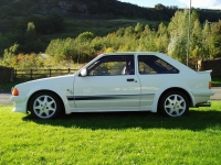 Ford Escort RS hatchback 3-door (3 generation) 1.6 RS Turbo MT (132hp) photo, Ford Escort RS hatchback 3-door (3 generation) 1.6 RS Turbo MT (132hp) photos, Ford Escort RS hatchback 3-door (3 generation) 1.6 RS Turbo MT (132hp) picture, Ford Escort RS hatchback 3-door (3 generation) 1.6 RS Turbo MT (132hp) pictures, Ford photos, Ford pictures, image Ford, Ford images