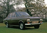 Ford Escort Sedan (1 generation) 1.3 MT (54 HP) photo, Ford Escort Sedan (1 generation) 1.3 MT (54 HP) photos, Ford Escort Sedan (1 generation) 1.3 MT (54 HP) picture, Ford Escort Sedan (1 generation) 1.3 MT (54 HP) pictures, Ford photos, Ford pictures, image Ford, Ford images