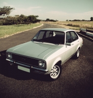 Ford Escort Sedan (2 generation) 1.3 MT (60hp) photo, Ford Escort Sedan (2 generation) 1.3 MT (60hp) photos, Ford Escort Sedan (2 generation) 1.3 MT (60hp) picture, Ford Escort Sedan (2 generation) 1.3 MT (60hp) pictures, Ford photos, Ford pictures, image Ford, Ford images