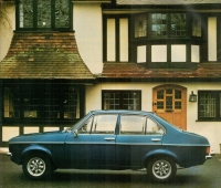 Ford Escort Sedan (2 generation) 2.0 AT (87hp) photo, Ford Escort Sedan (2 generation) 2.0 AT (87hp) photos, Ford Escort Sedan (2 generation) 2.0 AT (87hp) picture, Ford Escort Sedan (2 generation) 2.0 AT (87hp) pictures, Ford photos, Ford pictures, image Ford, Ford images