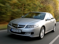 Honda Accord Sedan 4-door (7th generation) 2.0 AT photo, Honda Accord Sedan 4-door (7th generation) 2.0 AT photos, Honda Accord Sedan 4-door (7th generation) 2.0 AT picture, Honda Accord Sedan 4-door (7th generation) 2.0 AT pictures, Honda photos, Honda pictures, image Honda, Honda images