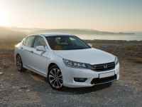 Honda Accord Sedan (9th generation) 2.4 AT (180hp) Executive + NAVI (2013) photo, Honda Accord Sedan (9th generation) 2.4 AT (180hp) Executive + NAVI (2013) photos, Honda Accord Sedan (9th generation) 2.4 AT (180hp) Executive + NAVI (2013) picture, Honda Accord Sedan (9th generation) 2.4 AT (180hp) Executive + NAVI (2013) pictures, Honda photos, Honda pictures, image Honda, Honda images