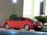 Hyundai Coupe Coupe (GK F/L2) 2.0 AT (143 HP) photo, Hyundai Coupe Coupe (GK F/L2) 2.0 AT (143 HP) photos, Hyundai Coupe Coupe (GK F/L2) 2.0 AT (143 HP) picture, Hyundai Coupe Coupe (GK F/L2) 2.0 AT (143 HP) pictures, Hyundai photos, Hyundai pictures, image Hyundai, Hyundai images