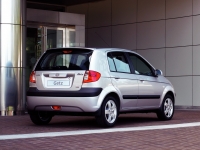 Hyundai Getz Hatchback 5-door. (1 generation) 1.4 MT (95 HP) photo, Hyundai Getz Hatchback 5-door. (1 generation) 1.4 MT (95 HP) photos, Hyundai Getz Hatchback 5-door. (1 generation) 1.4 MT (95 HP) picture, Hyundai Getz Hatchback 5-door. (1 generation) 1.4 MT (95 HP) pictures, Hyundai photos, Hyundai pictures, image Hyundai, Hyundai images