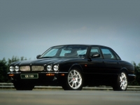 Jaguar XJ XJR 100 sedan (X308) 4.0 MT (370hp) photo, Jaguar XJ XJR 100 sedan (X308) 4.0 MT (370hp) photos, Jaguar XJ XJR 100 sedan (X308) 4.0 MT (370hp) picture, Jaguar XJ XJR 100 sedan (X308) 4.0 MT (370hp) pictures, Jaguar photos, Jaguar pictures, image Jaguar, Jaguar images