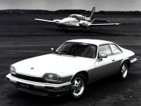 Jaguar XJS Coupe (2 generation) 4.0 AT (233hp) photo, Jaguar XJS Coupe (2 generation) 4.0 AT (233hp) photos, Jaguar XJS Coupe (2 generation) 4.0 AT (233hp) picture, Jaguar XJS Coupe (2 generation) 4.0 AT (233hp) pictures, Jaguar photos, Jaguar pictures, image Jaguar, Jaguar images