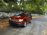 Jeep Compass Crossover (1 generation) 2.4 CVT (170hp) LIMITED (2013) photo, Jeep Compass Crossover (1 generation) 2.4 CVT (170hp) LIMITED (2013) photos, Jeep Compass Crossover (1 generation) 2.4 CVT (170hp) LIMITED (2013) picture, Jeep Compass Crossover (1 generation) 2.4 CVT (170hp) LIMITED (2013) pictures, Jeep photos, Jeep pictures, image Jeep, Jeep images