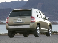 Jeep Compass Crossover (1 generation) 2.4 CVT (170hp) LIMITED (2013) photo, Jeep Compass Crossover (1 generation) 2.4 CVT (170hp) LIMITED (2013) photos, Jeep Compass Crossover (1 generation) 2.4 CVT (170hp) LIMITED (2013) picture, Jeep Compass Crossover (1 generation) 2.4 CVT (170hp) LIMITED (2013) pictures, Jeep photos, Jeep pictures, image Jeep, Jeep images