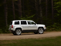 Jeep Liberty Crossover (2 generation) 2.4 CVT (170hp) LIMITED (2012) photo, Jeep Liberty Crossover (2 generation) 2.4 CVT (170hp) LIMITED (2012) photos, Jeep Liberty Crossover (2 generation) 2.4 CVT (170hp) LIMITED (2012) picture, Jeep Liberty Crossover (2 generation) 2.4 CVT (170hp) LIMITED (2012) pictures, Jeep photos, Jeep pictures, image Jeep, Jeep images