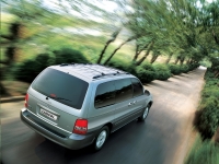 Kia Carnival Minivan (1 generation) 2.5 AT (148hp) photo, Kia Carnival Minivan (1 generation) 2.5 AT (148hp) photos, Kia Carnival Minivan (1 generation) 2.5 AT (148hp) picture, Kia Carnival Minivan (1 generation) 2.5 AT (148hp) pictures, Kia photos, Kia pictures, image Kia, Kia images