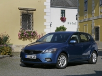 Kia CEE'd Hatchback 5-door. (1 generation) 1.6 AT (126hp) photo, Kia CEE'd Hatchback 5-door. (1 generation) 1.6 AT (126hp) photos, Kia CEE'd Hatchback 5-door. (1 generation) 1.6 AT (126hp) picture, Kia CEE'd Hatchback 5-door. (1 generation) 1.6 AT (126hp) pictures, Kia photos, Kia pictures, image Kia, Kia images