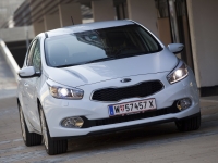 Kia CEE'd Hatchback 5-door. (2 generation) 1.6 AT (129hp) Comfort (2013) photo, Kia CEE'd Hatchback 5-door. (2 generation) 1.6 AT (129hp) Comfort (2013) photos, Kia CEE'd Hatchback 5-door. (2 generation) 1.6 AT (129hp) Comfort (2013) picture, Kia CEE'd Hatchback 5-door. (2 generation) 1.6 AT (129hp) Comfort (2013) pictures, Kia photos, Kia pictures, image Kia, Kia images