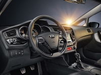 Kia CEE'd Hatchback 5-door. (2 generation) 1.6 AT (129hp) Comfort (2013) photo, Kia CEE'd Hatchback 5-door. (2 generation) 1.6 AT (129hp) Comfort (2013) photos, Kia CEE'd Hatchback 5-door. (2 generation) 1.6 AT (129hp) Comfort (2013) picture, Kia CEE'd Hatchback 5-door. (2 generation) 1.6 AT (129hp) Comfort (2013) pictures, Kia photos, Kia pictures, image Kia, Kia images