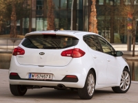 Kia CEE'd Hatchback 5-door. (2 generation) 1.6 AT (129hp) Comfort (2013) photo, Kia CEE'd Hatchback 5-door. (2 generation) 1.6 AT (129hp) Comfort (2013) photos, Kia CEE'd Hatchback 5-door. (2 generation) 1.6 AT (129hp) Comfort (2013) picture, Kia CEE'd Hatchback 5-door. (2 generation) 1.6 AT (129hp) Comfort (2013) pictures, Kia photos, Kia pictures, image Kia, Kia images