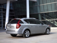 Kia CEE'd SW estate (1 generation) 2.0 MT (143hp) photo, Kia CEE'd SW estate (1 generation) 2.0 MT (143hp) photos, Kia CEE'd SW estate (1 generation) 2.0 MT (143hp) picture, Kia CEE'd SW estate (1 generation) 2.0 MT (143hp) pictures, Kia photos, Kia pictures, image Kia, Kia images