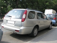 Kia Clarus Estate (1 generation) 2.0 AT (131 HP) photo, Kia Clarus Estate (1 generation) 2.0 AT (131 HP) photos, Kia Clarus Estate (1 generation) 2.0 AT (131 HP) picture, Kia Clarus Estate (1 generation) 2.0 AT (131 HP) pictures, Kia photos, Kia pictures, image Kia, Kia images