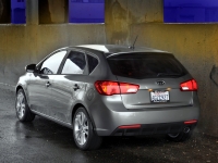 Kia Forte Hatchback (1 generation) 1.6 GDI MT (140 HP) photo, Kia Forte Hatchback (1 generation) 1.6 GDI MT (140 HP) photos, Kia Forte Hatchback (1 generation) 1.6 GDI MT (140 HP) picture, Kia Forte Hatchback (1 generation) 1.6 GDI MT (140 HP) pictures, Kia photos, Kia pictures, image Kia, Kia images