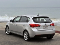 Kia Forte Hatchback (1 generation) 2.0 MT (156 HP) photo, Kia Forte Hatchback (1 generation) 2.0 MT (156 HP) photos, Kia Forte Hatchback (1 generation) 2.0 MT (156 HP) picture, Kia Forte Hatchback (1 generation) 2.0 MT (156 HP) pictures, Kia photos, Kia pictures, image Kia, Kia images