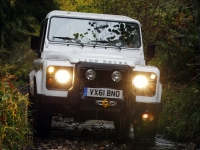 Land Rover Defender 90 SUV 3-door (1 generation) 2.2 TD MT (122hp) LXV (2013) photo, Land Rover Defender 90 SUV 3-door (1 generation) 2.2 TD MT (122hp) LXV (2013) photos, Land Rover Defender 90 SUV 3-door (1 generation) 2.2 TD MT (122hp) LXV (2013) picture, Land Rover Defender 90 SUV 3-door (1 generation) 2.2 TD MT (122hp) LXV (2013) pictures, Land Rover photos, Land Rover pictures, image Land Rover, Land Rover images