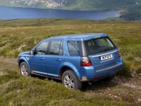 Land Rover Freelander Crossover (2 generation) 2.0 Si4 AT 4WD (240hp) HSE photo, Land Rover Freelander Crossover (2 generation) 2.0 Si4 AT 4WD (240hp) HSE photos, Land Rover Freelander Crossover (2 generation) 2.0 Si4 AT 4WD (240hp) HSE picture, Land Rover Freelander Crossover (2 generation) 2.0 Si4 AT 4WD (240hp) HSE pictures, Land Rover photos, Land Rover pictures, image Land Rover, Land Rover images