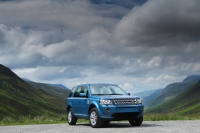 Land Rover Freelander Crossover (2 generation) 2.2 TD4 AT 4WD (150hp) HSE photo, Land Rover Freelander Crossover (2 generation) 2.2 TD4 AT 4WD (150hp) HSE photos, Land Rover Freelander Crossover (2 generation) 2.2 TD4 AT 4WD (150hp) HSE picture, Land Rover Freelander Crossover (2 generation) 2.2 TD4 AT 4WD (150hp) HSE pictures, Land Rover photos, Land Rover pictures, image Land Rover, Land Rover images