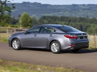 Sedan Lexus ES (6th generation) 300h CVT (161hp) 2 Premium photo, Sedan Lexus ES (6th generation) 300h CVT (161hp) 2 Premium photos, Sedan Lexus ES (6th generation) 300h CVT (161hp) 2 Premium picture, Sedan Lexus ES (6th generation) 300h CVT (161hp) 2 Premium pictures, Lexus photos, Lexus pictures, image Lexus, Lexus images