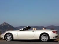 Maserati GranCabrio Convertible 2-door (1 generation) 4.7 AT (440 hp) basic photo, Maserati GranCabrio Convertible 2-door (1 generation) 4.7 AT (440 hp) basic photos, Maserati GranCabrio Convertible 2-door (1 generation) 4.7 AT (440 hp) basic picture, Maserati GranCabrio Convertible 2-door (1 generation) 4.7 AT (440 hp) basic pictures, Maserati photos, Maserati pictures, image Maserati, Maserati images