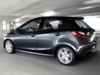 Mazda 2 Hatchback 5-door. (2 generation) 1.6 MZ-CD MT (90 HP) photo, Mazda 2 Hatchback 5-door. (2 generation) 1.6 MZ-CD MT (90 HP) photos, Mazda 2 Hatchback 5-door. (2 generation) 1.6 MZ-CD MT (90 HP) picture, Mazda 2 Hatchback 5-door. (2 generation) 1.6 MZ-CD MT (90 HP) pictures, Mazda photos, Mazda pictures, image Mazda, Mazda images