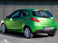 Mazda 2 Hatchback 5-door. (2 generation) 1.6 MZ-CD MT (90 HP) photo, Mazda 2 Hatchback 5-door. (2 generation) 1.6 MZ-CD MT (90 HP) photos, Mazda 2 Hatchback 5-door. (2 generation) 1.6 MZ-CD MT (90 HP) picture, Mazda 2 Hatchback 5-door. (2 generation) 1.6 MZ-CD MT (90 HP) pictures, Mazda photos, Mazda pictures, image Mazda, Mazda images