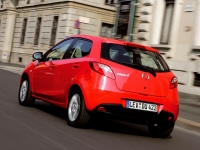 Mazda 2 Hatchback 5-door. (2 generation) 1.6 MZ-CD MT (90 HP) photo, Mazda 2 Hatchback 5-door. (2 generation) 1.6 MZ-CD MT (90 HP) photos, Mazda 2 Hatchback 5-door. (2 generation) 1.6 MZ-CD MT (90 HP) picture, Mazda 2 Hatchback 5-door. (2 generation) 1.6 MZ-CD MT (90 HP) pictures, Mazda photos, Mazda pictures, image Mazda, Mazda images