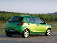 Mazda 2 Hatchback 5-door. (2 generation) 1.6 MZ-CD MT (90 HP) photo, Mazda 2 Hatchback 5-door. (2 generation) 1.6 MZ-CD MT (90 HP) photos, Mazda 2 Hatchback 5-door. (2 generation) 1.6 MZ-CD MT (90 HP) picture, Mazda 2 Hatchback 5-door. (2 generation) 1.6 MZ-CD MT (90 HP) pictures, Mazda photos, Mazda pictures, image Mazda, Mazda images