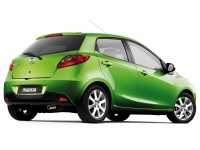 Mazda 2 Hatchback 5-door. (2 generation) 1.6 MZ-CD MT (90 HP) photo, Mazda 2 Hatchback 5-door. (2 generation) 1.6 MZ-CD MT (90 HP) photos, Mazda 2 Hatchback 5-door. (2 generation) 1.6 MZ-CD MT (90 HP) picture, Mazda 2 Hatchback 5-door. (2 generation) 1.6 MZ-CD MT (90 HP) pictures, Mazda photos, Mazda pictures, image Mazda, Mazda images